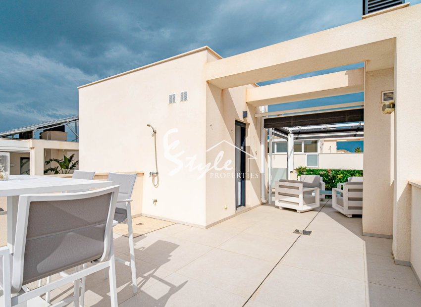 Resale - Villa - Punta Prima