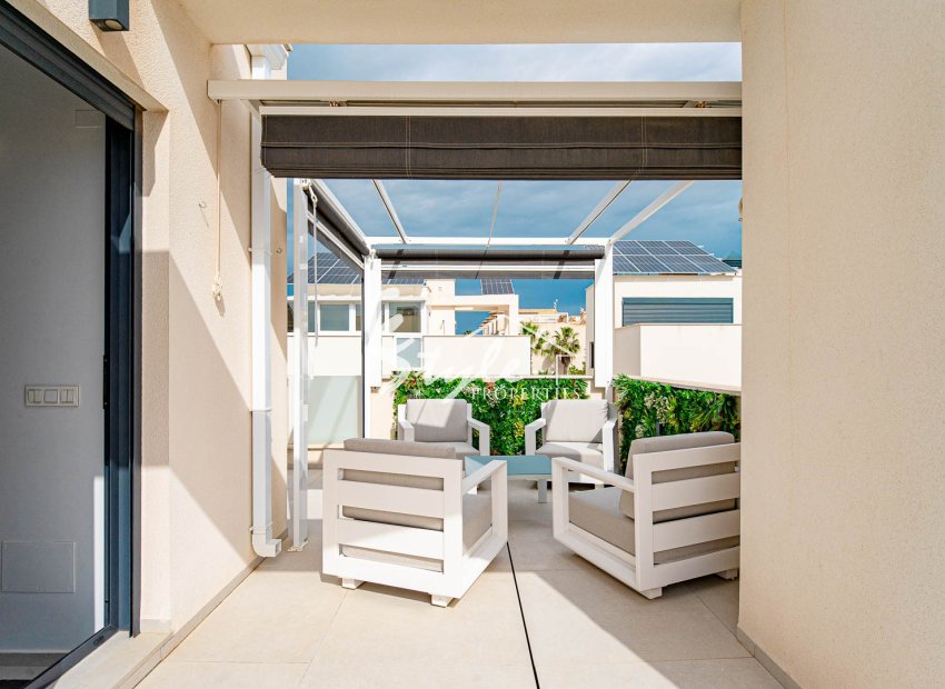 Resale - Villa - Punta Prima