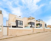 Resale - Villa - Punta Prima