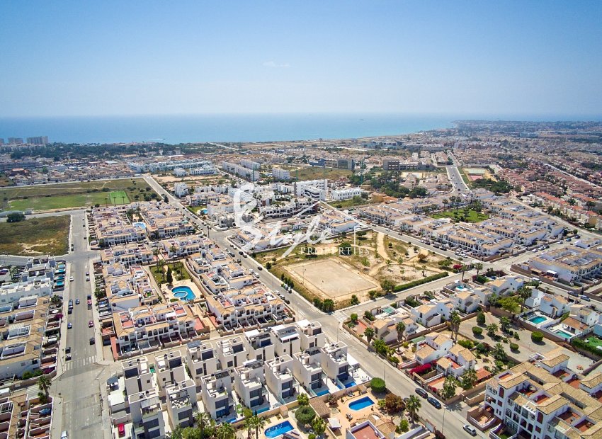 Resale - Villa - Punta Prima