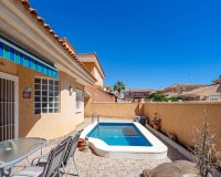 Resale - Villa - Punta Prima