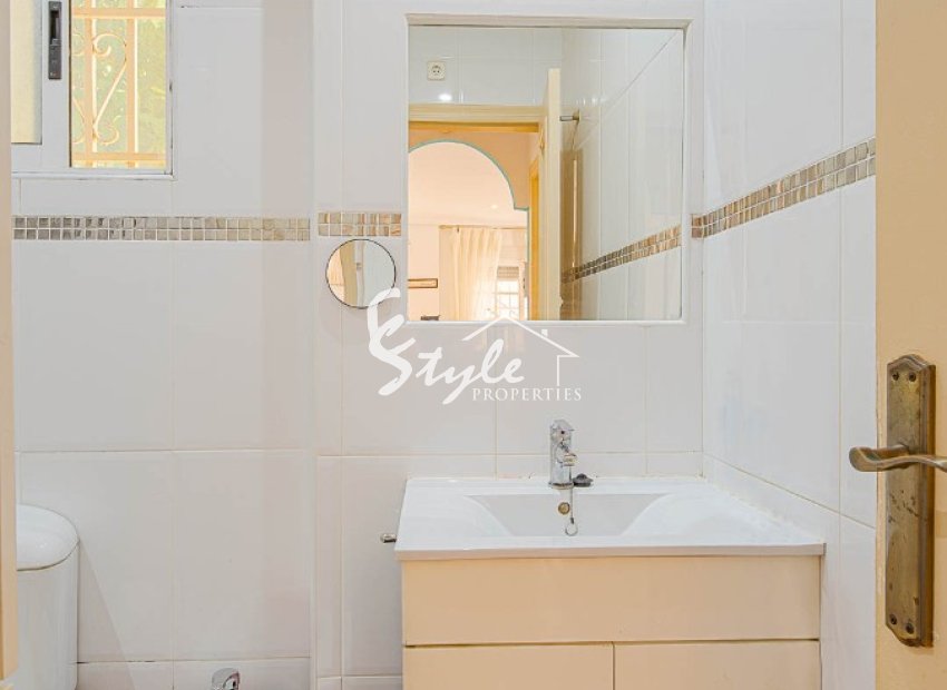 Resale - Villa - Punta Prima