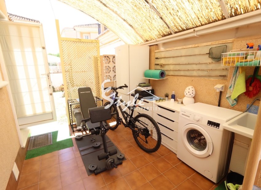 Resale - Villa - Punta Prima