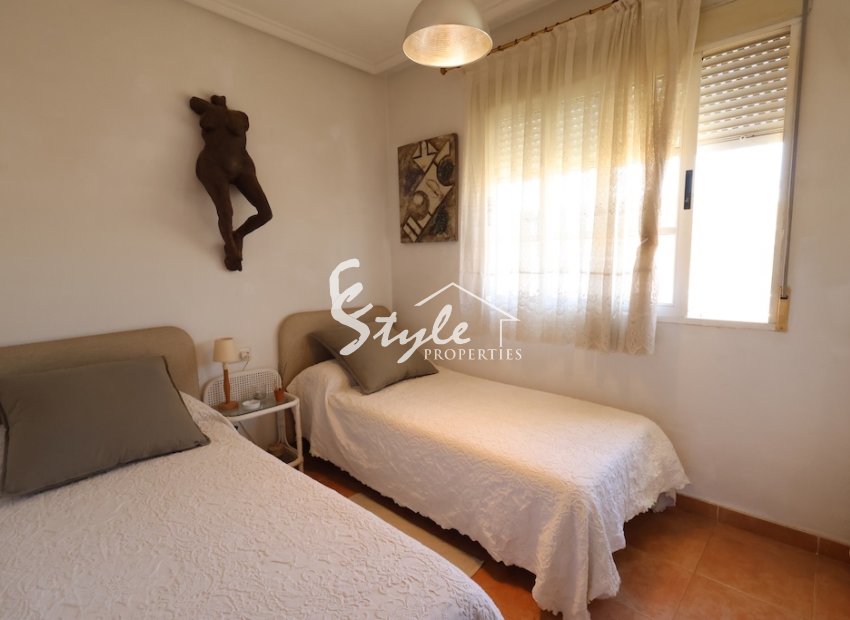 Resale - Villa - Punta Prima