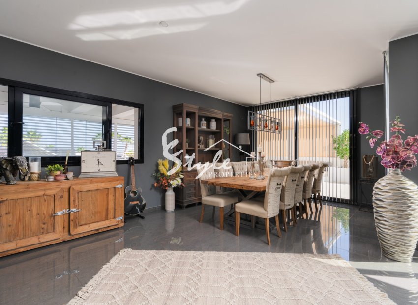 Resale - Villa - San Fulgencio - La Marina