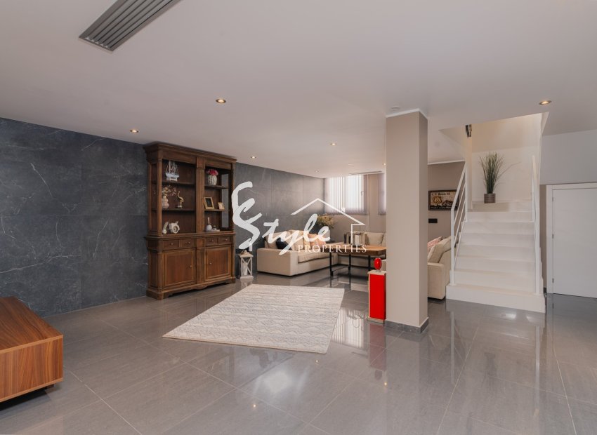 Resale - Villa - San Fulgencio - La Marina