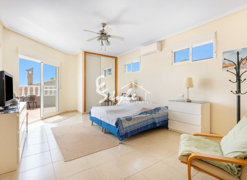 Resale - Villa - San Fulgencio