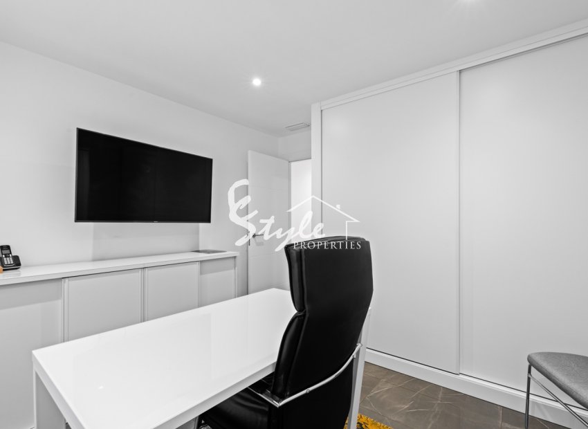 Resale - Villa - San Juan Alicante - Frank Espinós