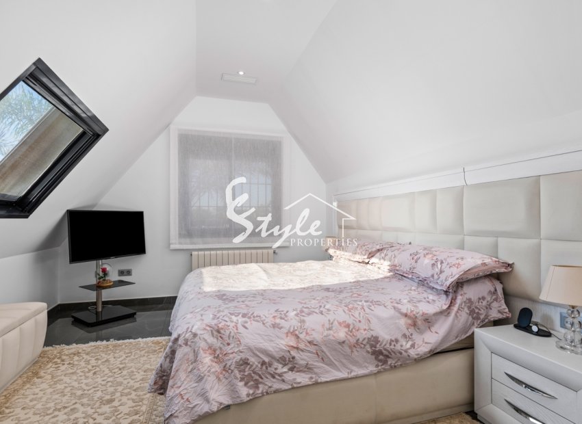 Resale - Villa - San Juan Alicante - Frank Espinós