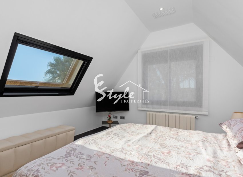 Resale - Villa - San Juan Alicante - Frank Espinós