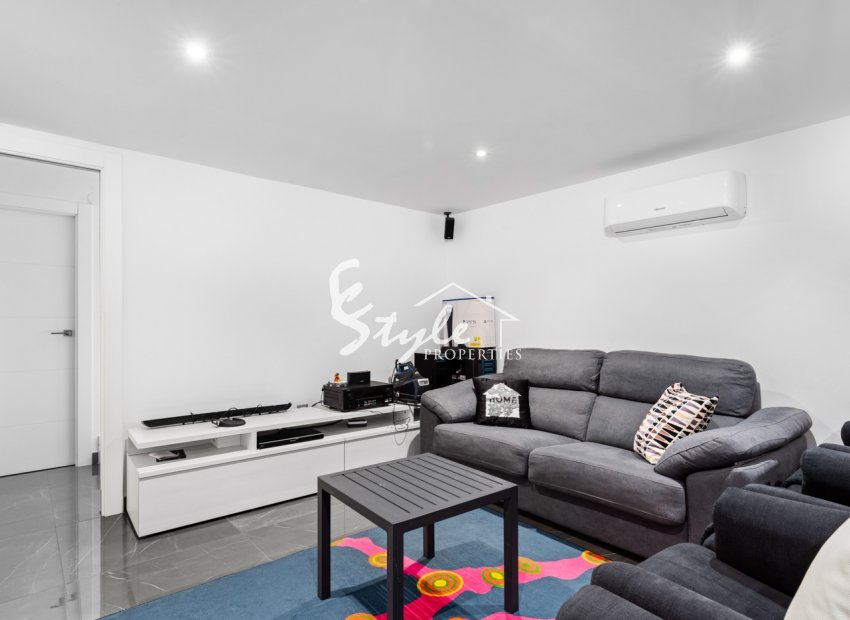 Resale - Villa - San Juan Alicante - Frank Espinós