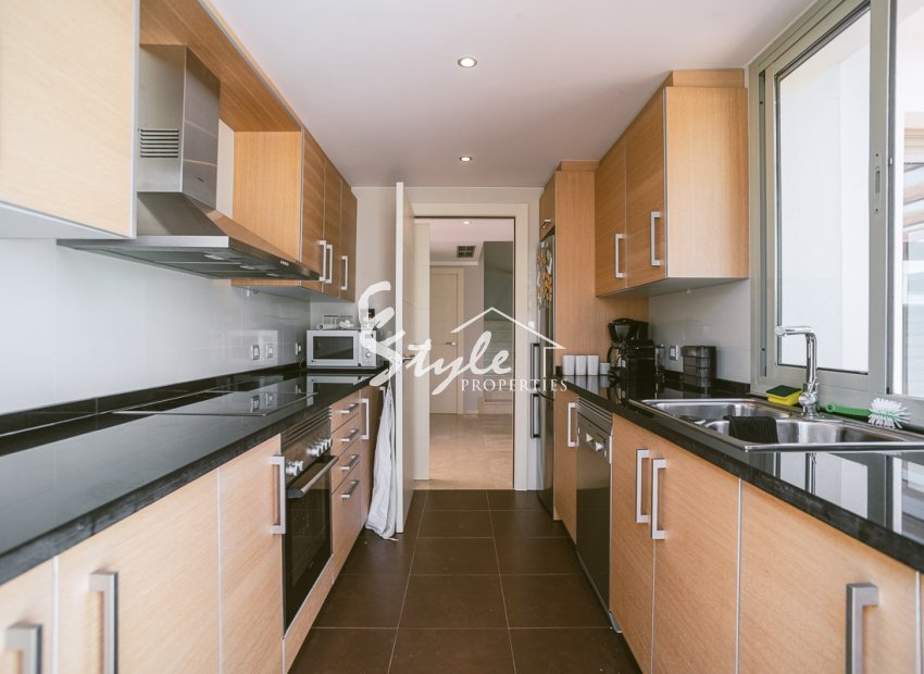 Resale - Villa - San Miguel De Salinas - Las Colinas Golf