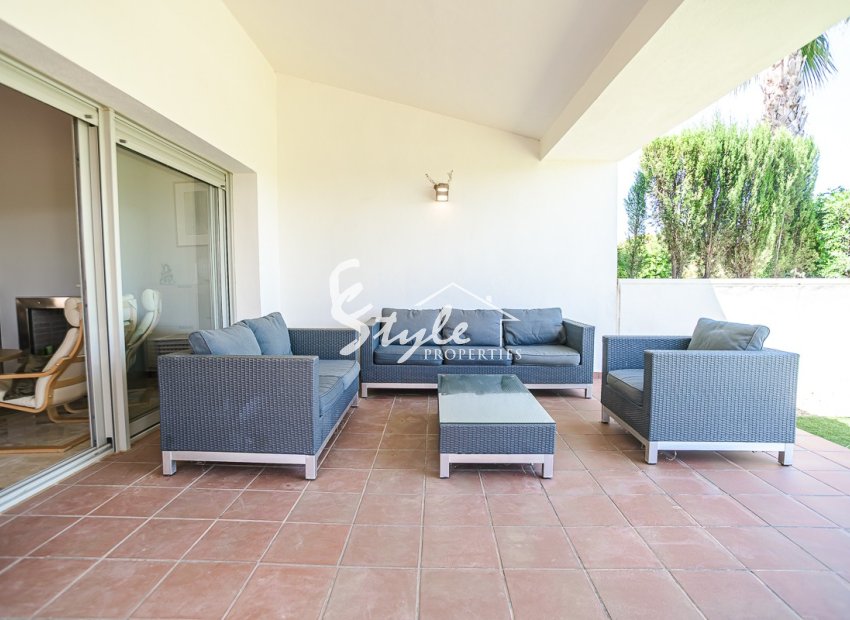 Resale - Villa - San Miguel De Salinas - Las Colinas Golf