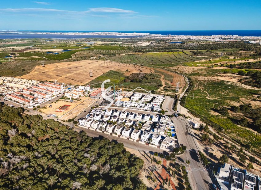 Resale - Villa - San Miguel De Salinas - San Miguel de las Salinas