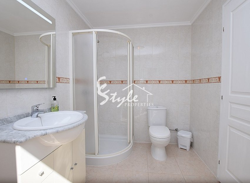 Resale - Villa - San Miguel De Salinas