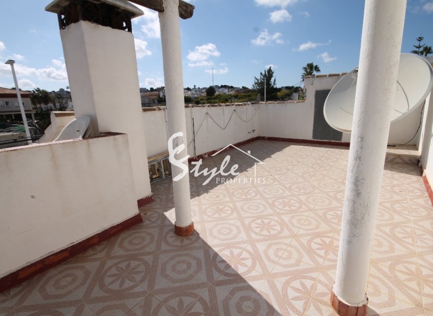 Resale - Villa - San Miguel De Salinas
