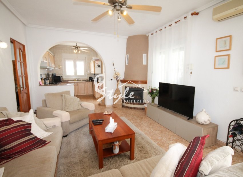 Resale - Villa - San Miguel De Salinas