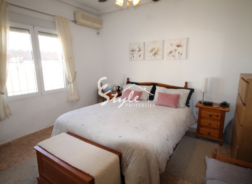 Resale - Villa - San Miguel De Salinas