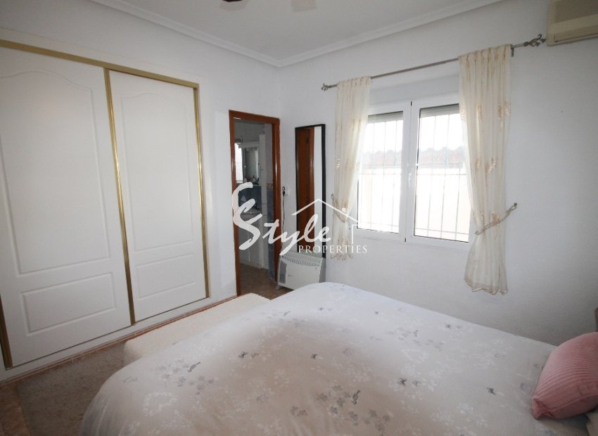 Resale - Villa - San Miguel De Salinas