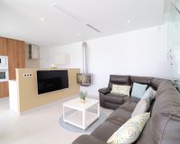 Resale - Villa - San Miguel De Salinas