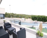 Resale - Villa - San Miguel De Salinas