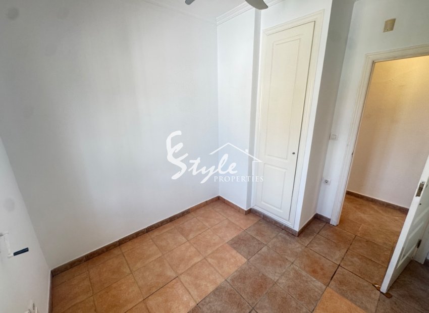 Resale - Villa - San Miguel De Salinas