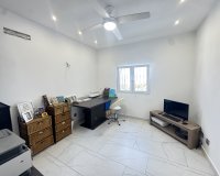 Resale - Villa - San Miguel De Salinas