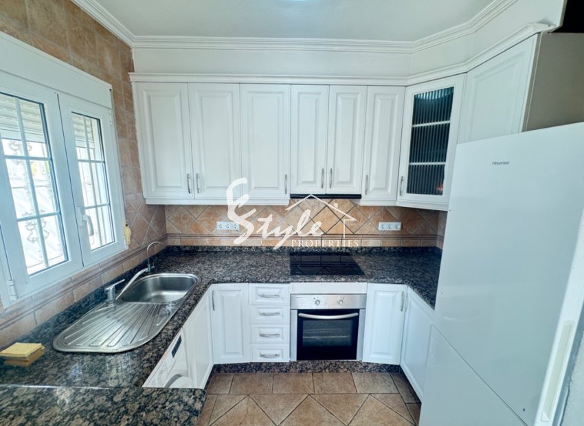 Resale - Villa - San Miguel - San Miguel De Salinas