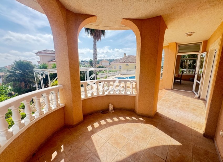 Resale - Villa - San Miguel - San Miguel De Salinas