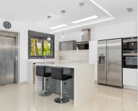 Resale - Villa - San Miguel - San Miguel De Salinas