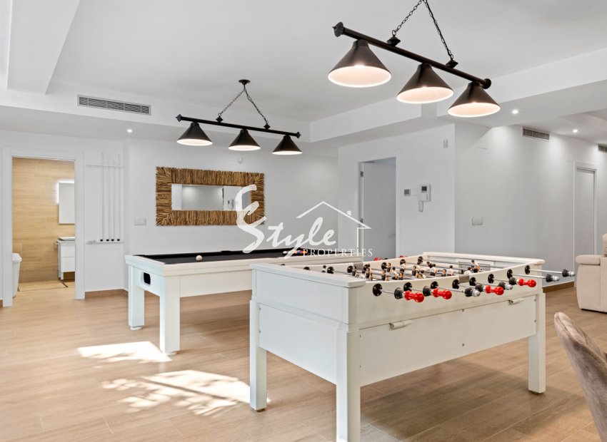 Resale - Villa - San Miguel - San Miguel De Salinas