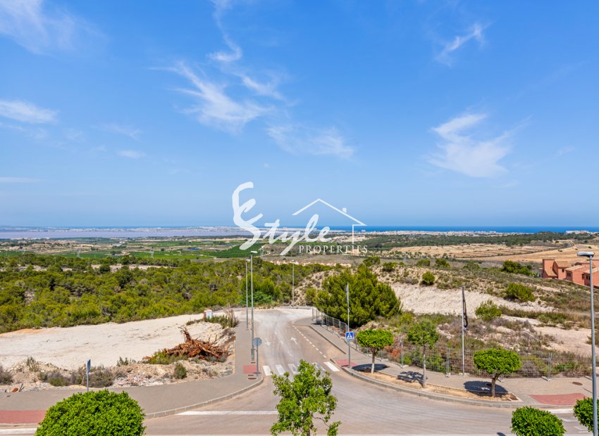Resale - Villa - San Miguel - San Miguel De Salinas
