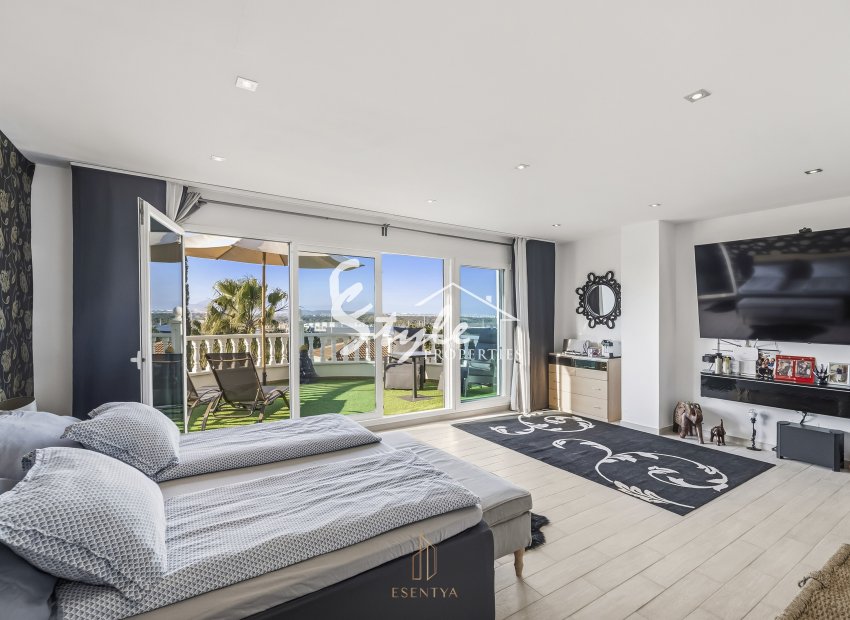 Resale - Villa - Santa Pola - Gran Alacant