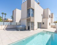 Resale - Villa - Santiago de Ribeira - Zona de la playa