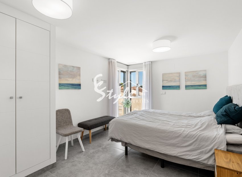 Resale - Villa - Santiago de Ribeira - Zona de la playa