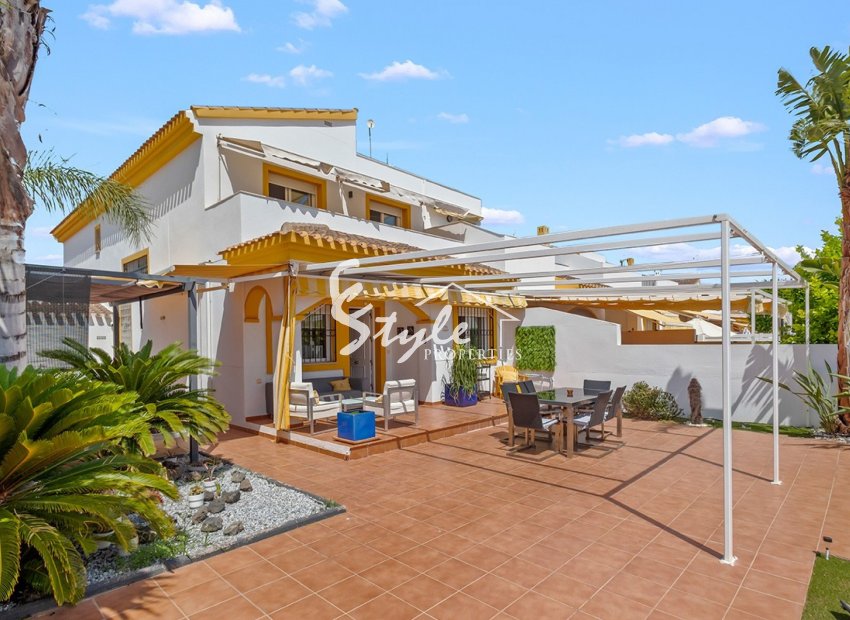 Resale - Villa - Torre de La Horadada - Pueblo Latino