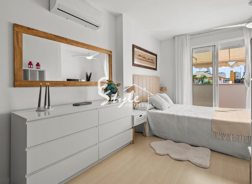 Resale - Villa - Torre de La Horadada - Pueblo Latino