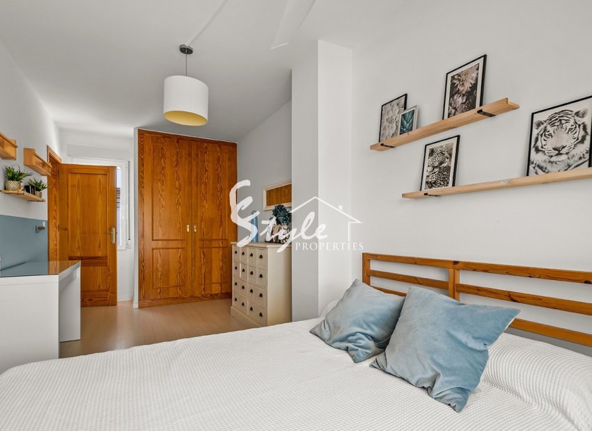 Resale - Villa - Torre de La Horadada - Pueblo Latino