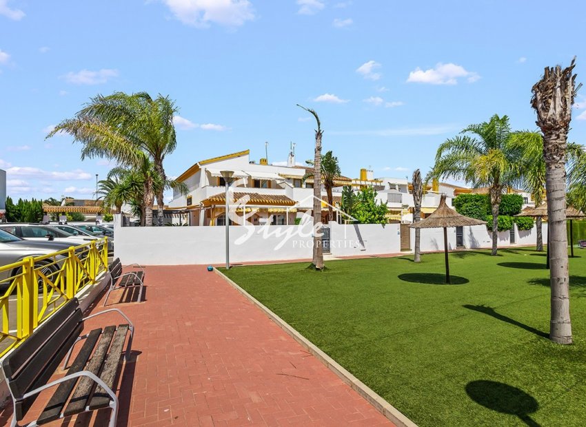 Resale - Villa - Torre de La Horadada - Pueblo Latino