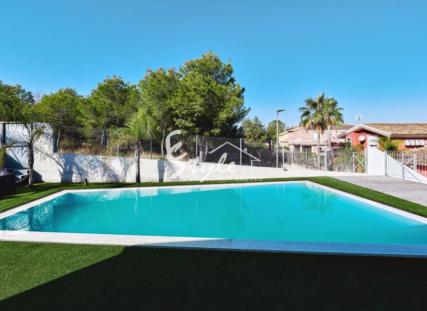 Resale - Villa - Torres de Cotillas