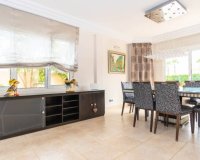 Resale - Villa - Torrevieja - Aguas Nuevas