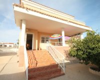 Resale - Villa - Torrevieja - Aguas Nuevas
