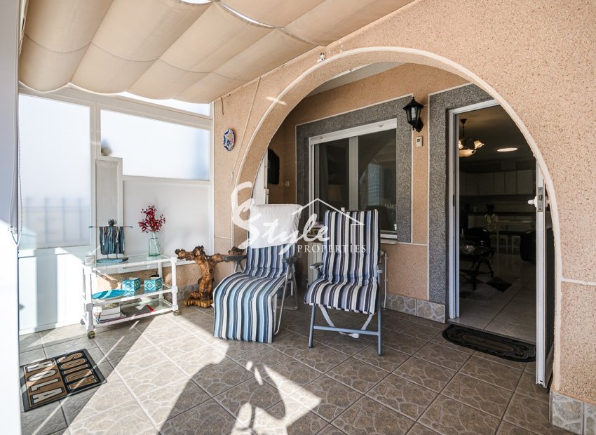 Resale - Villa - Torrevieja - Calas Blancas