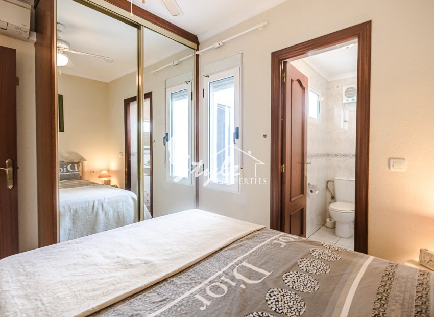 Resale - Villa - Torrevieja - Calas Blancas