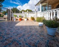 Resale - Villa - Torrevieja - Calas Blancas