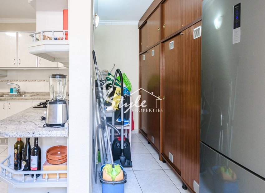 Resale - Villa - Torrevieja - Calas Blancas