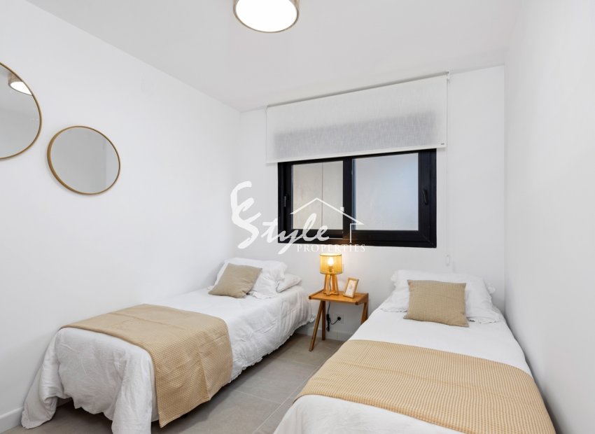 Resale - Villa - Torrevieja - El Chaparal