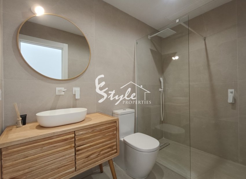 Resale - Villa - Torrevieja - El Chaparal