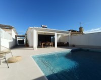 Resale - Villa - Torrevieja - El Chaparal
