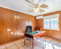 Resale - Villa - Torrevieja - El Chaparal